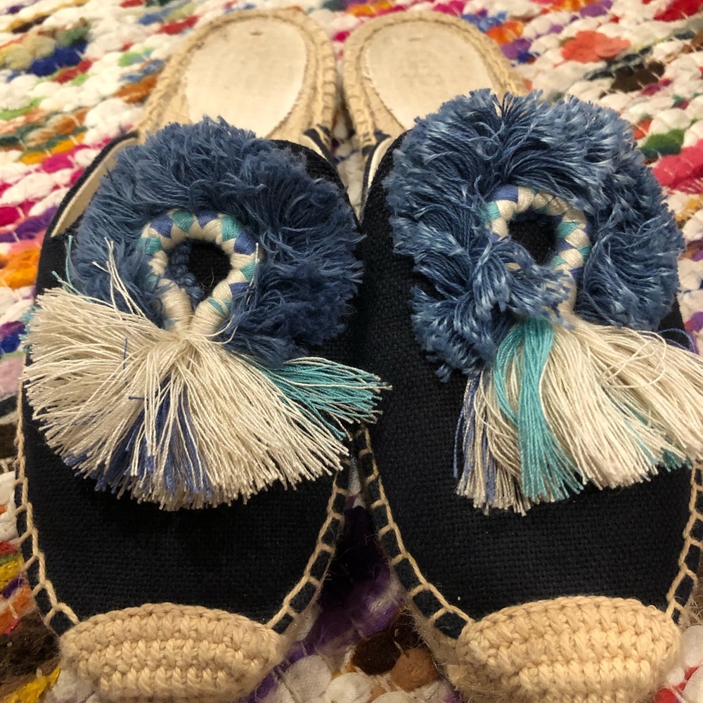 Tassel Slip-on Mules